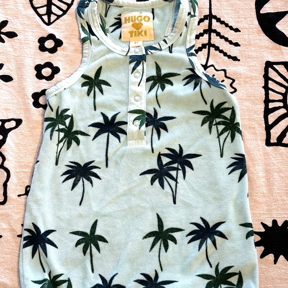 Hugo Loves Tiki palm tree romper size 4T